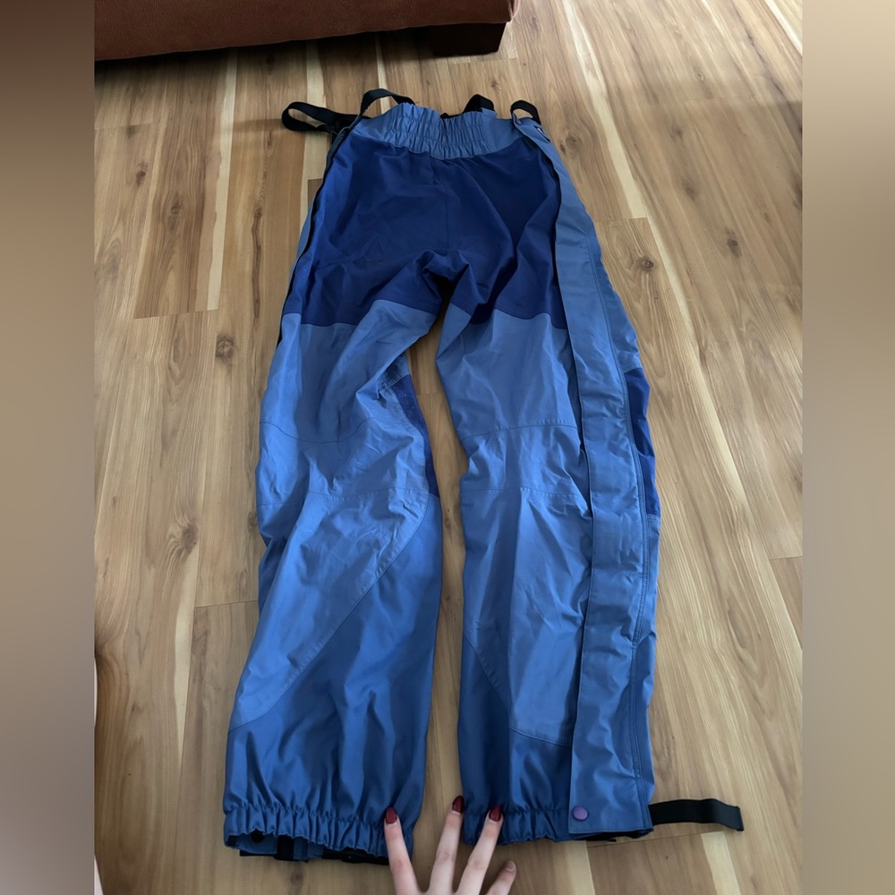 Patagonia Vintage Purple Overall Snow pants Nylon Size 8